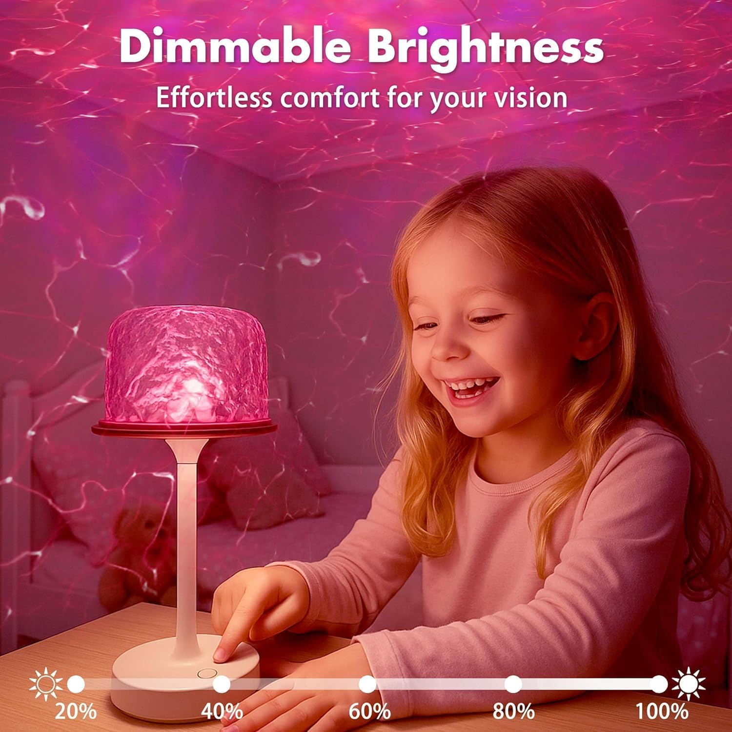 Mädchen stellt eine Lampe ein, die pinkes Licht projiziert.