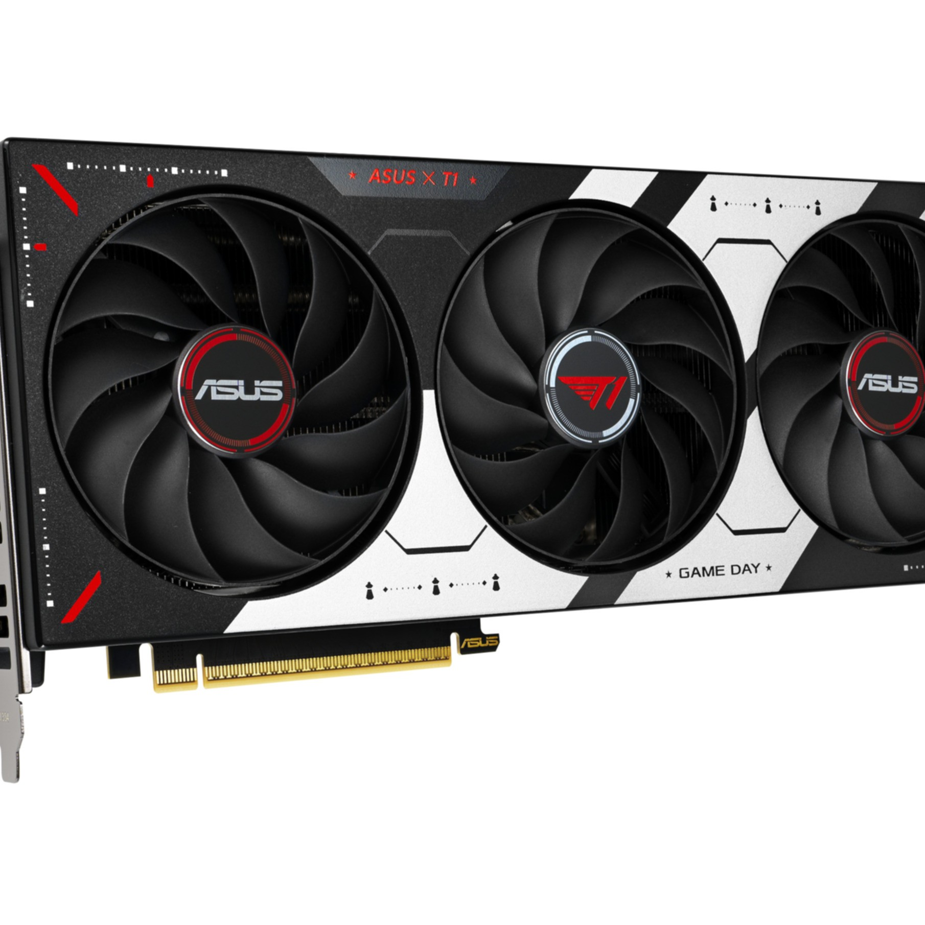 Eine ASUS Gaming-Grafikkarte mit drei Lüftern, schwarzem Gehäuse und silbernen Akzenten.