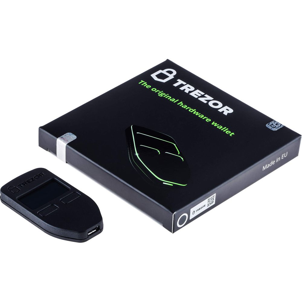 Schwarze Trezor Hardware Wallet und ihre schwarze Box mit grünen Akzenten auf weißem Grund.