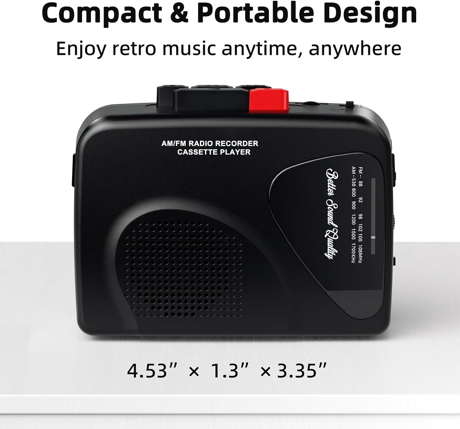 Schwarzer AM/FM-Radio-Kassettenrekorder mit Bedienelementen und Abstimmknopf. Text: Kompaktes & tragbares Design.