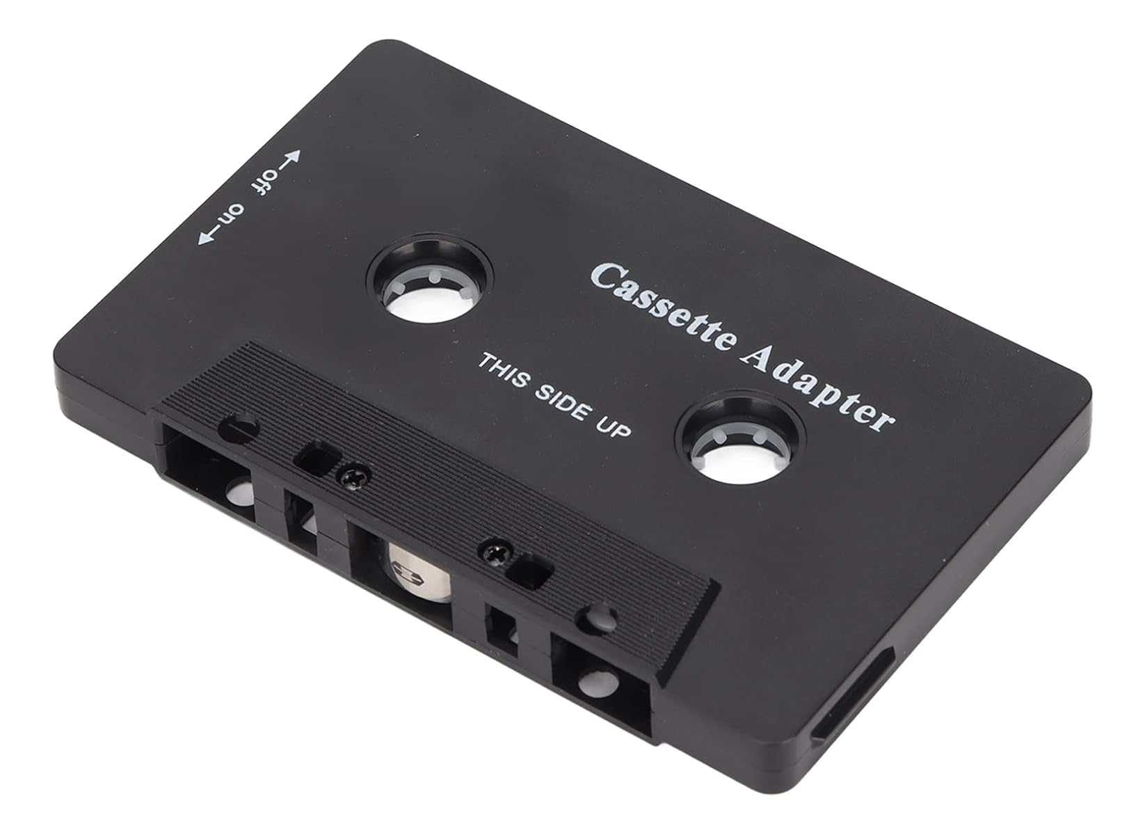 Schwarzer Kassettenadapter mit Beschriftung 'Cassette Adapter' und 'This Side Up'.