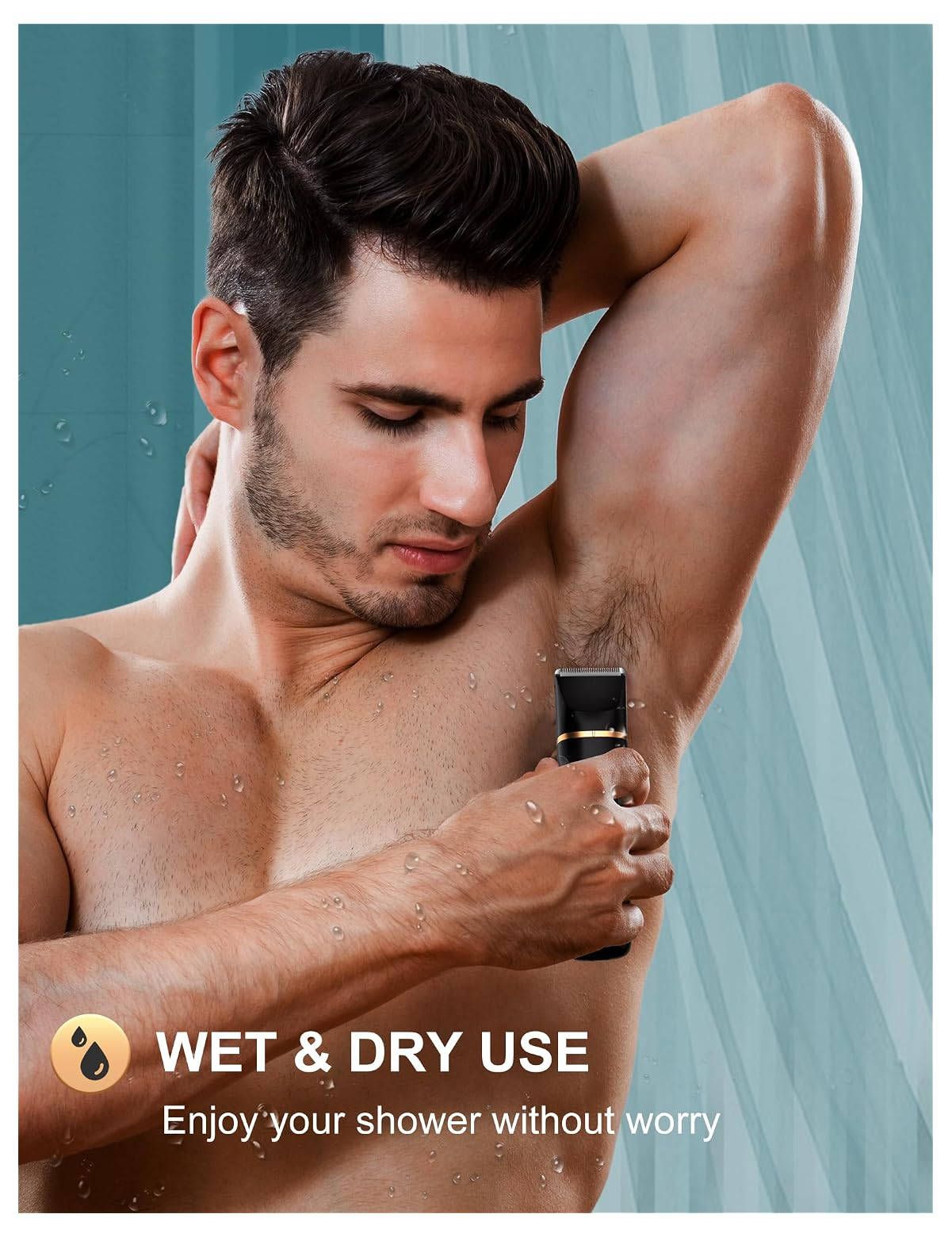 Mann rasiert Achseln mit Trimmer. Wassertropfen, Duschhintergrund.