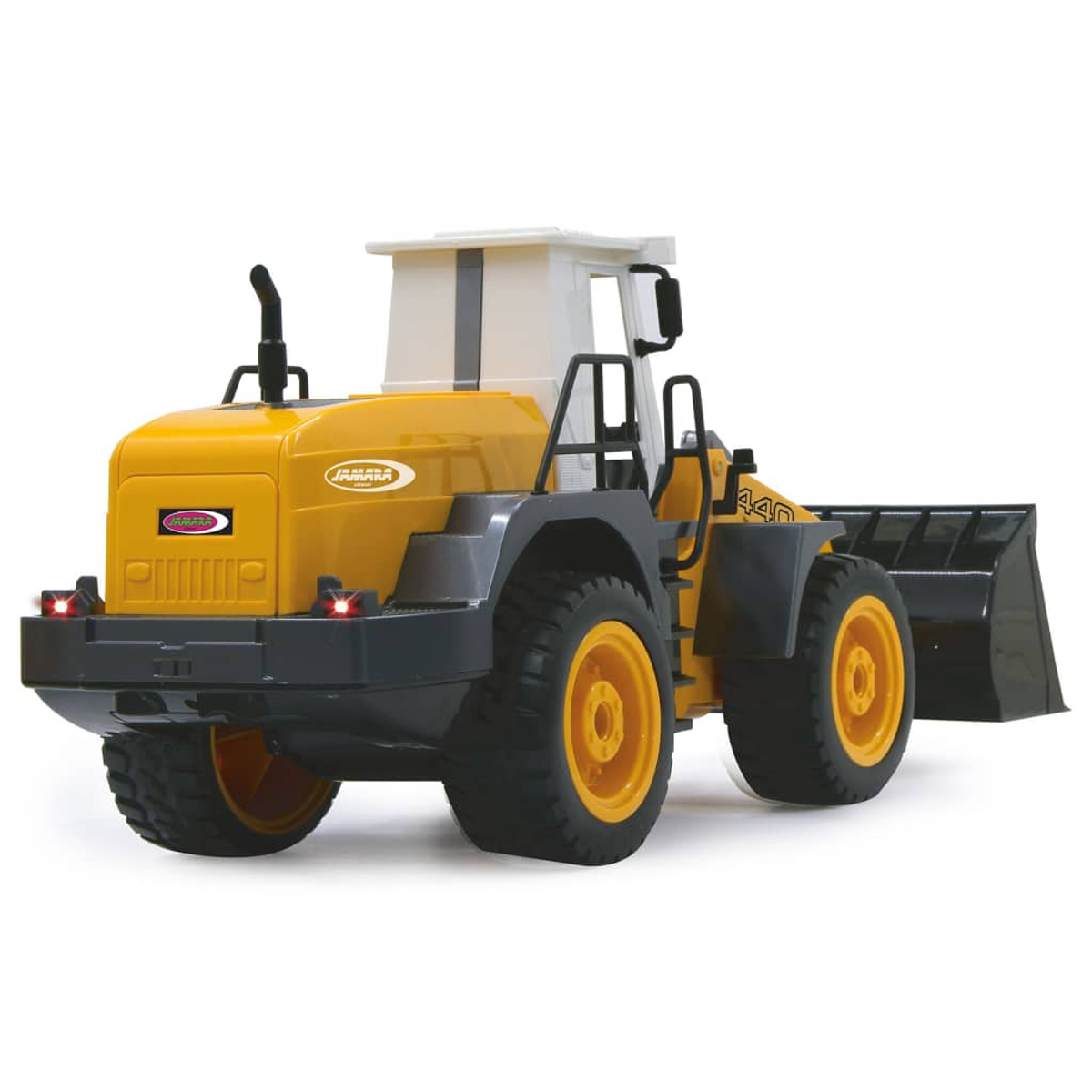 Een gele wiellader speelgoed met zwarte bak, zwarte banden en gele velgen.