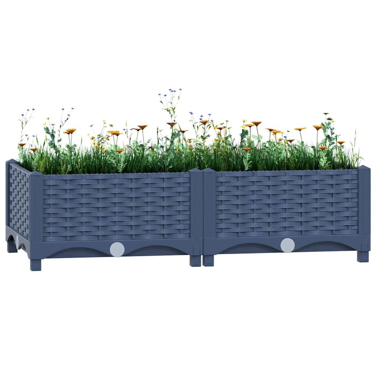 Ein grauer rechteckiger Blumenkasten mit geflochtenem Muster und Blumen.