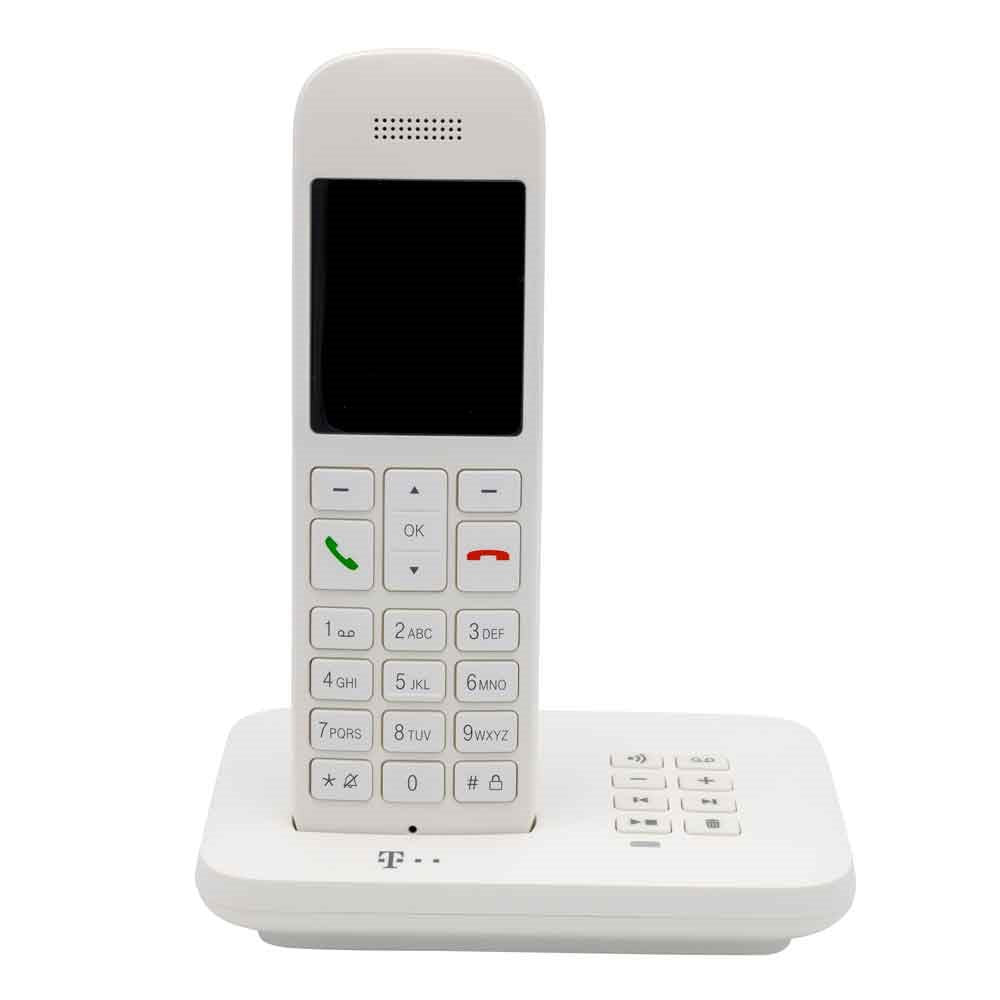 Een witte draadloze telefoon met toetsenbord en zwart scherm staat op een basisstation.