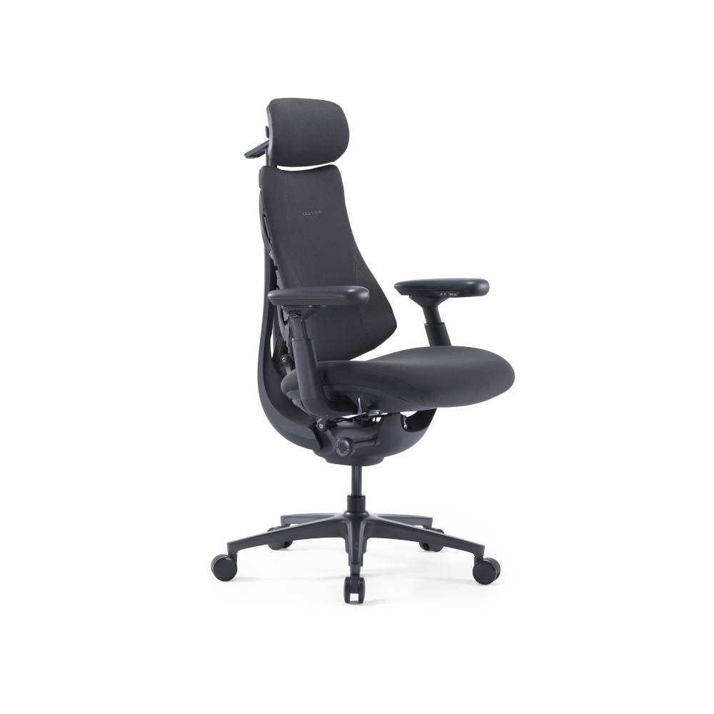 Chaise de bureau ergonomique noire avec appui-tête et accoudoirs.