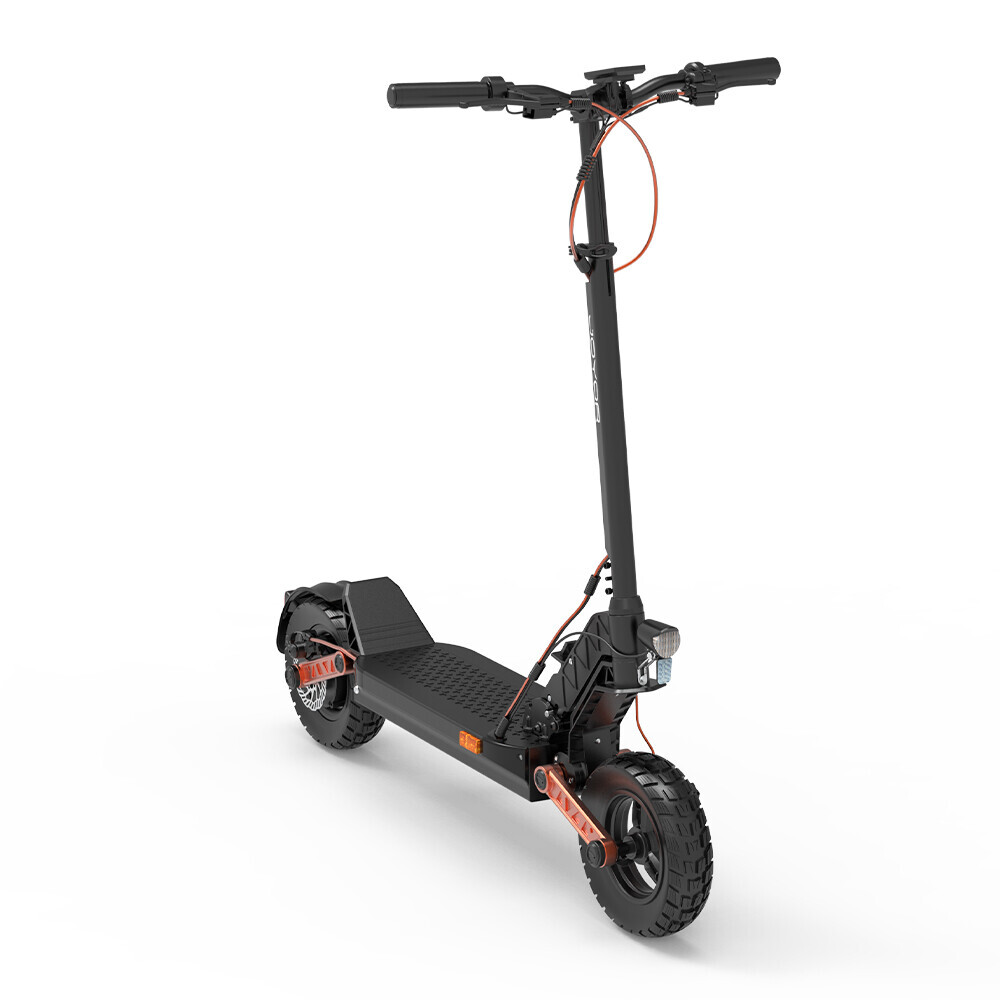 Ein schwarzer Elektroroller mit großen Reifen und orangefarbenen Akzenten.