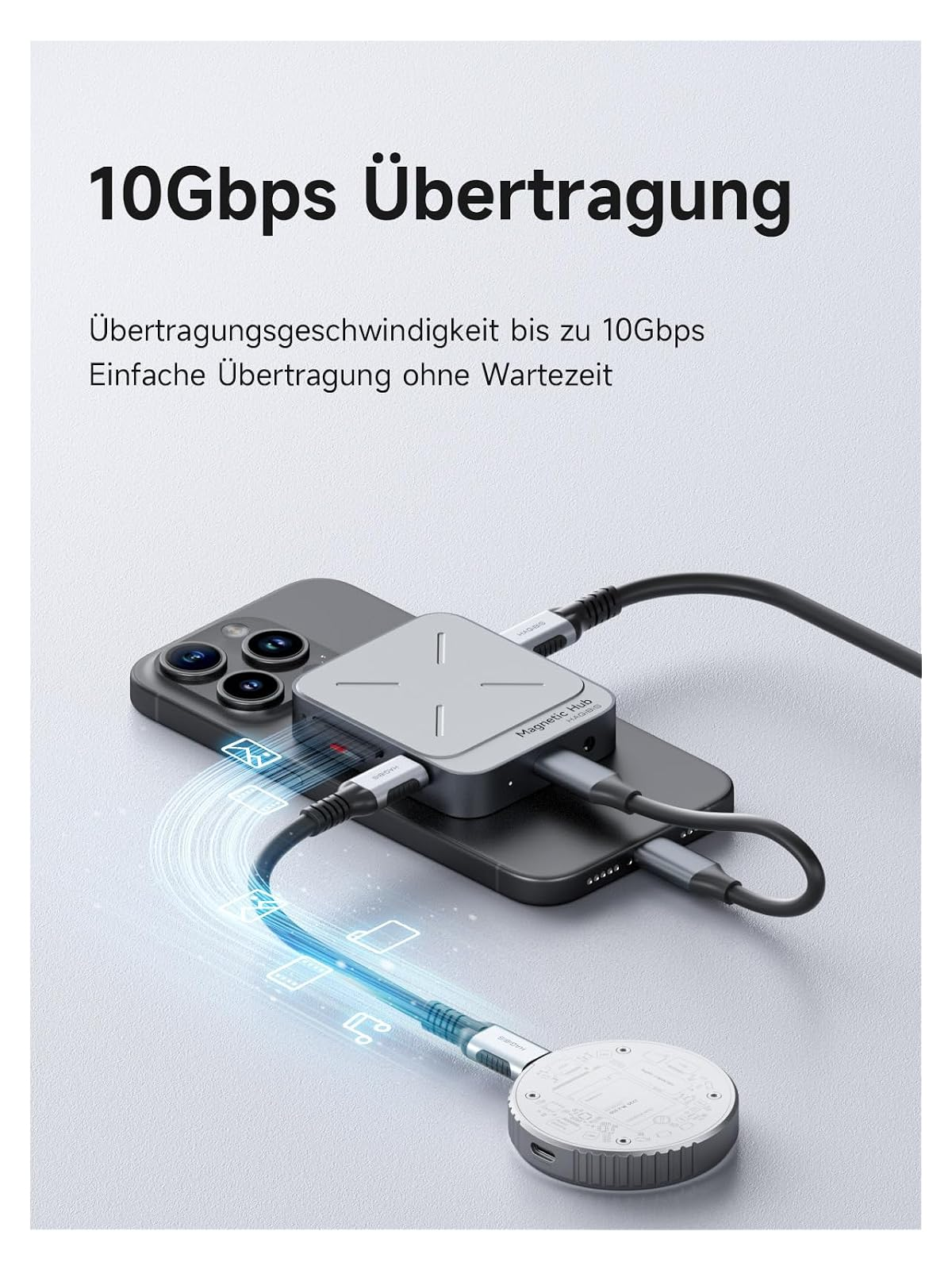 Ein silberner Magnet-Hub ist auf einem dunklen Smartphone platziert, verbunden mit Kabeln und Datensymbolen.
