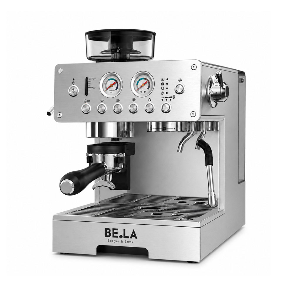 Une machine à espresso en acier inoxydable avec double manomètre, boutons, buse vapeur et la marque BE.LA.