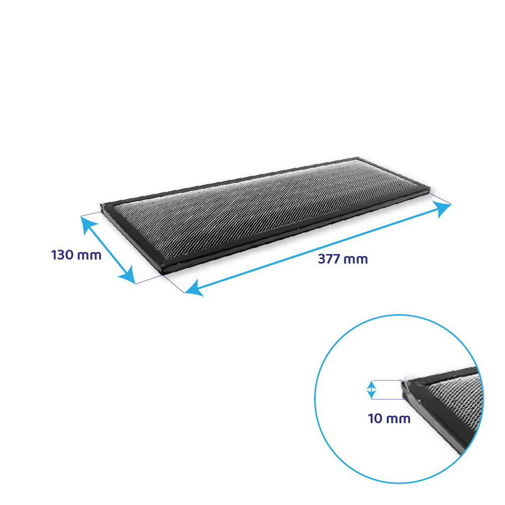 Rechteckiger schwarzer Metallfilter mit Abmessungen von 377x130x10 mm auf weißem Hintergrund.