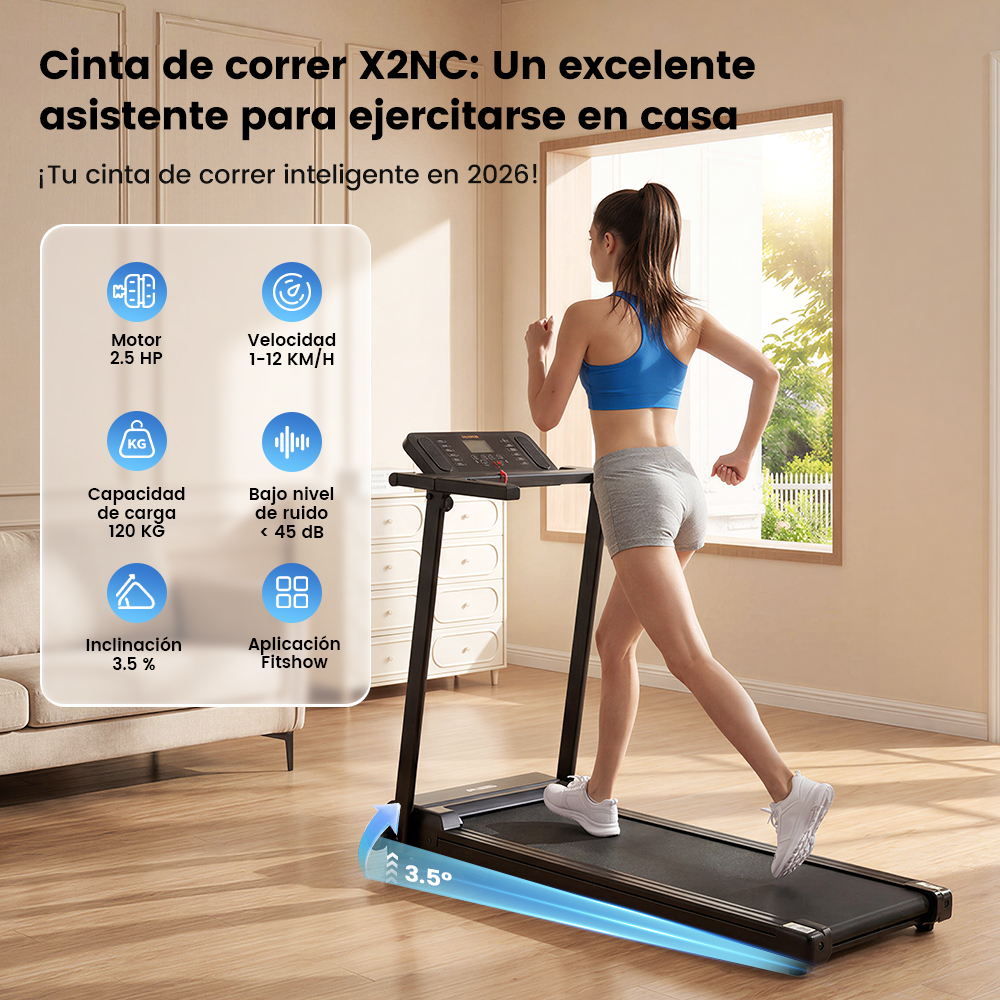 Una mujer corre en una caminadora en una habitación luminosa, con infografías a la izquierda.