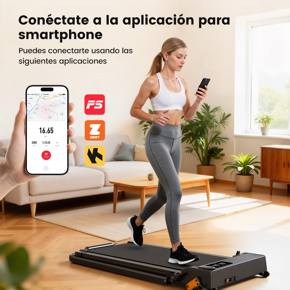 Una mujer corre en una caminadora en una habitación con un teléfono.