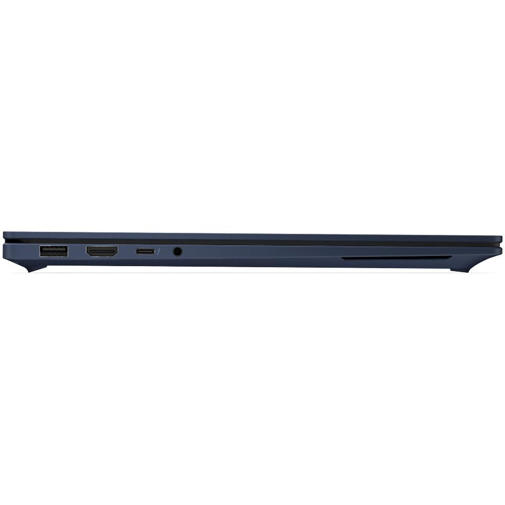 Vista laterale di un laptop blu scuro, con porte USB, HDMI, USB-C e audio.