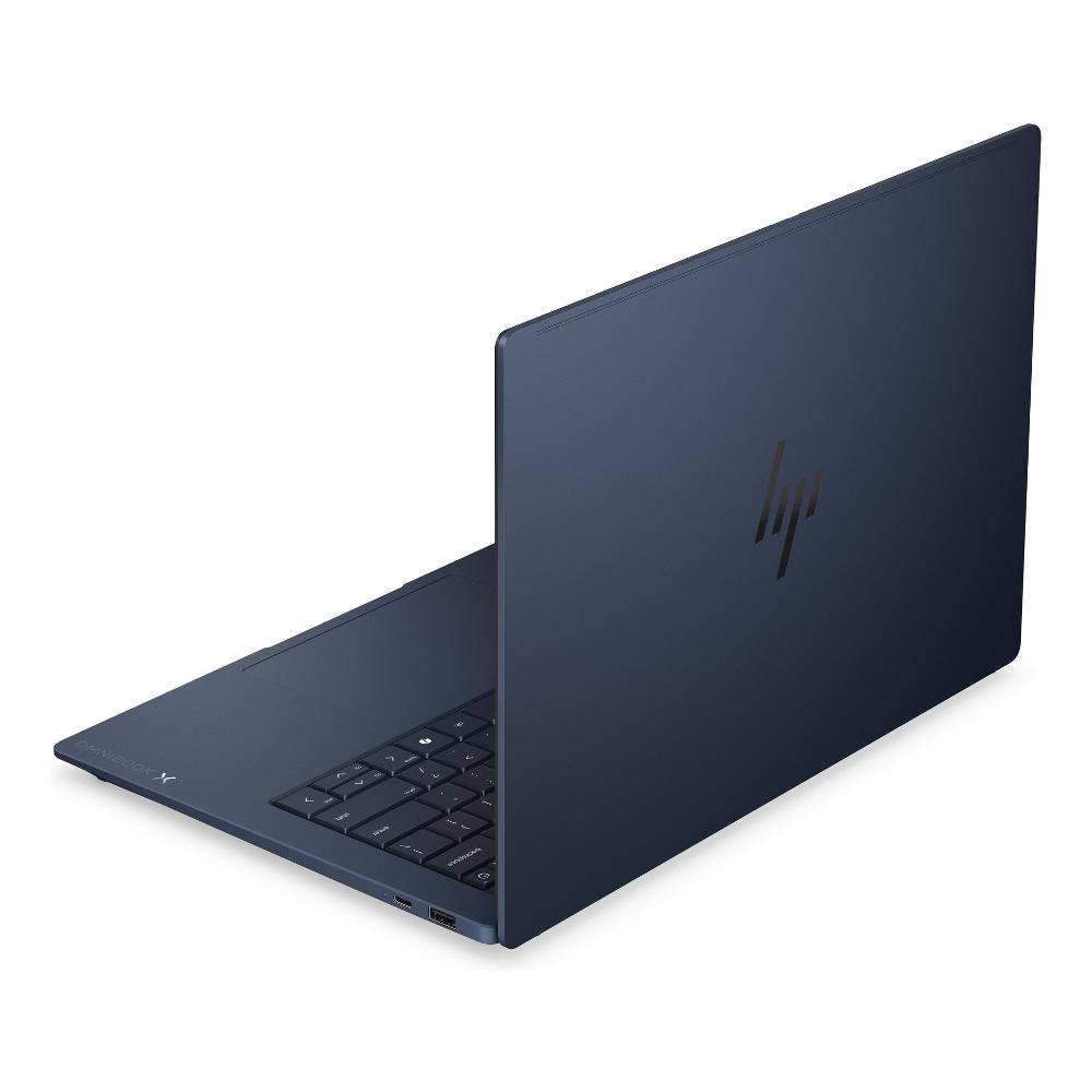 Un computer portatile HP blu scuro con schermo aperto su una superficie bianca.