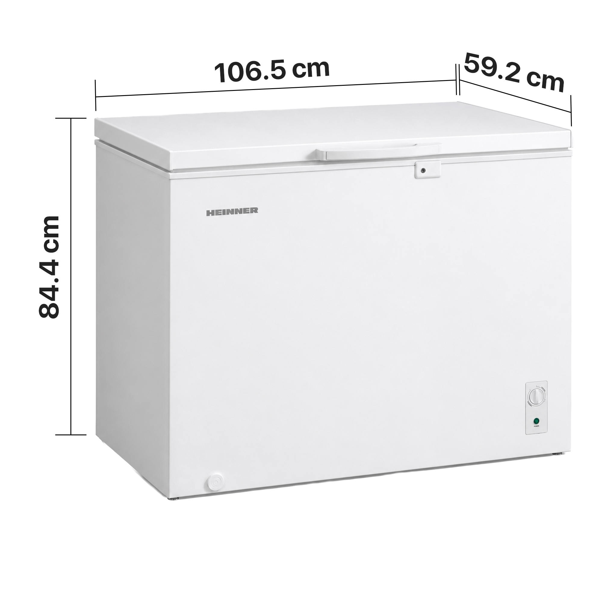 Weiße Heinner Truhe mit Maßen: 106,5 cm breit, 59,2 cm tief, 84,4 cm hoch.