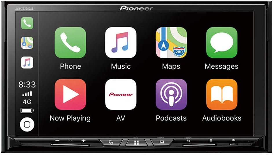 Touchscreen per auto Pioneer con menu Apple CarPlay e icone di app come Telefono, Musica e Mappe.