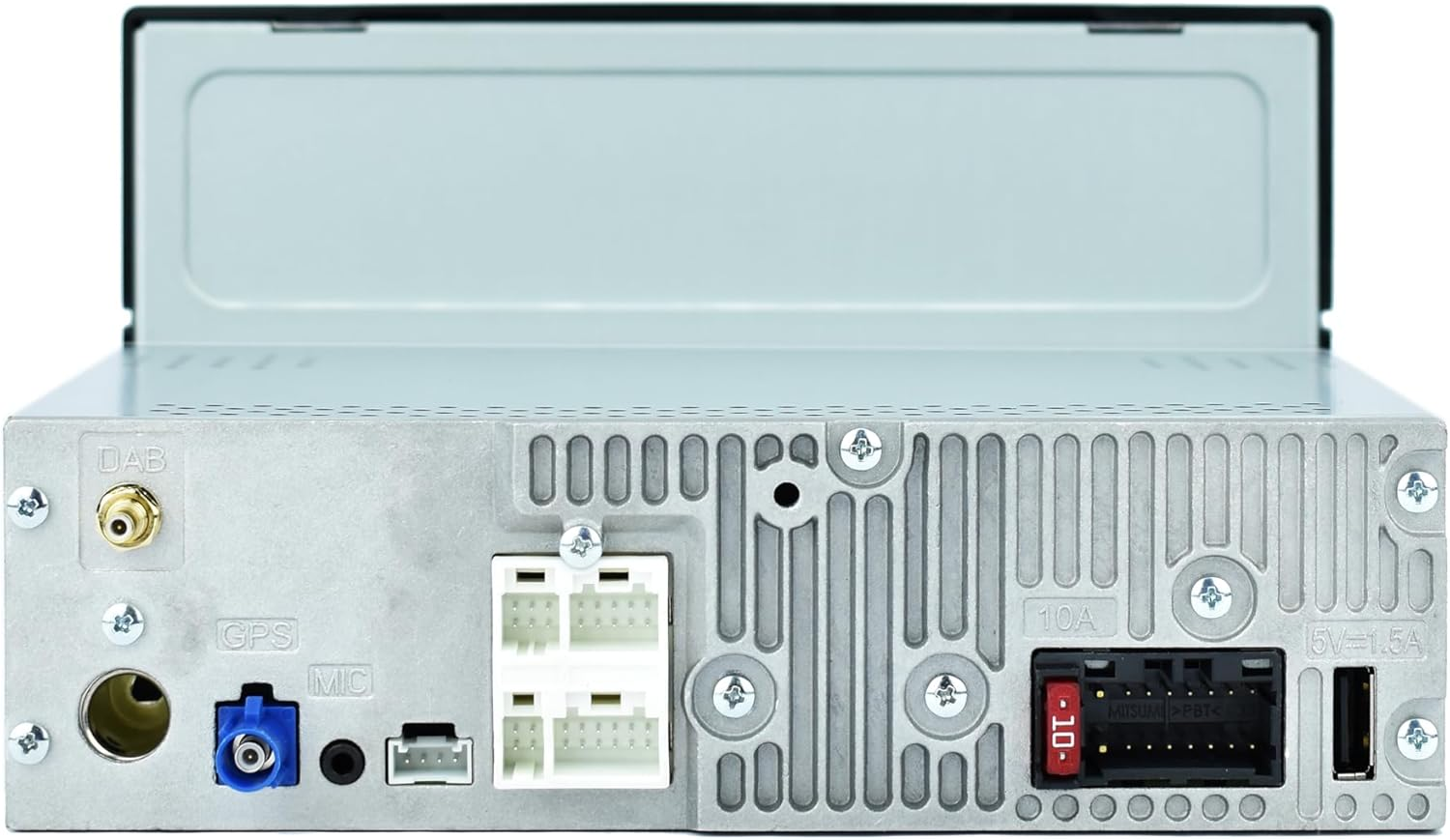 Pannello posteriore di un'autoradio con varie porte tra cui DAB, GPS, microfono, cavo di alimentazione e fusibile.