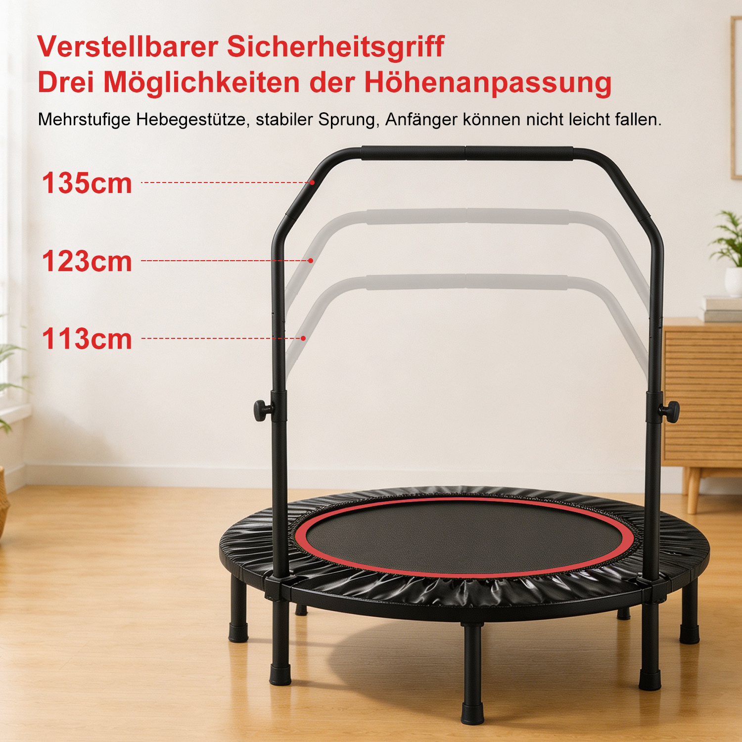 Un pequeño mini trampolín negro con un mango de seguridad ajustable que muestra tres niveles de altura.