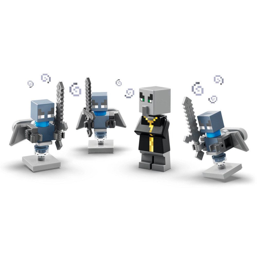 Cztery figurki Lego Minecraft z mieczami i szarymi kapturami na białym tle.