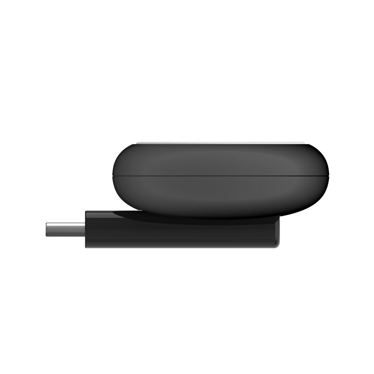 Un caricabatterie wireless nero di forma arrotondata con connettore USB-C sporgente su sfondo bianco.