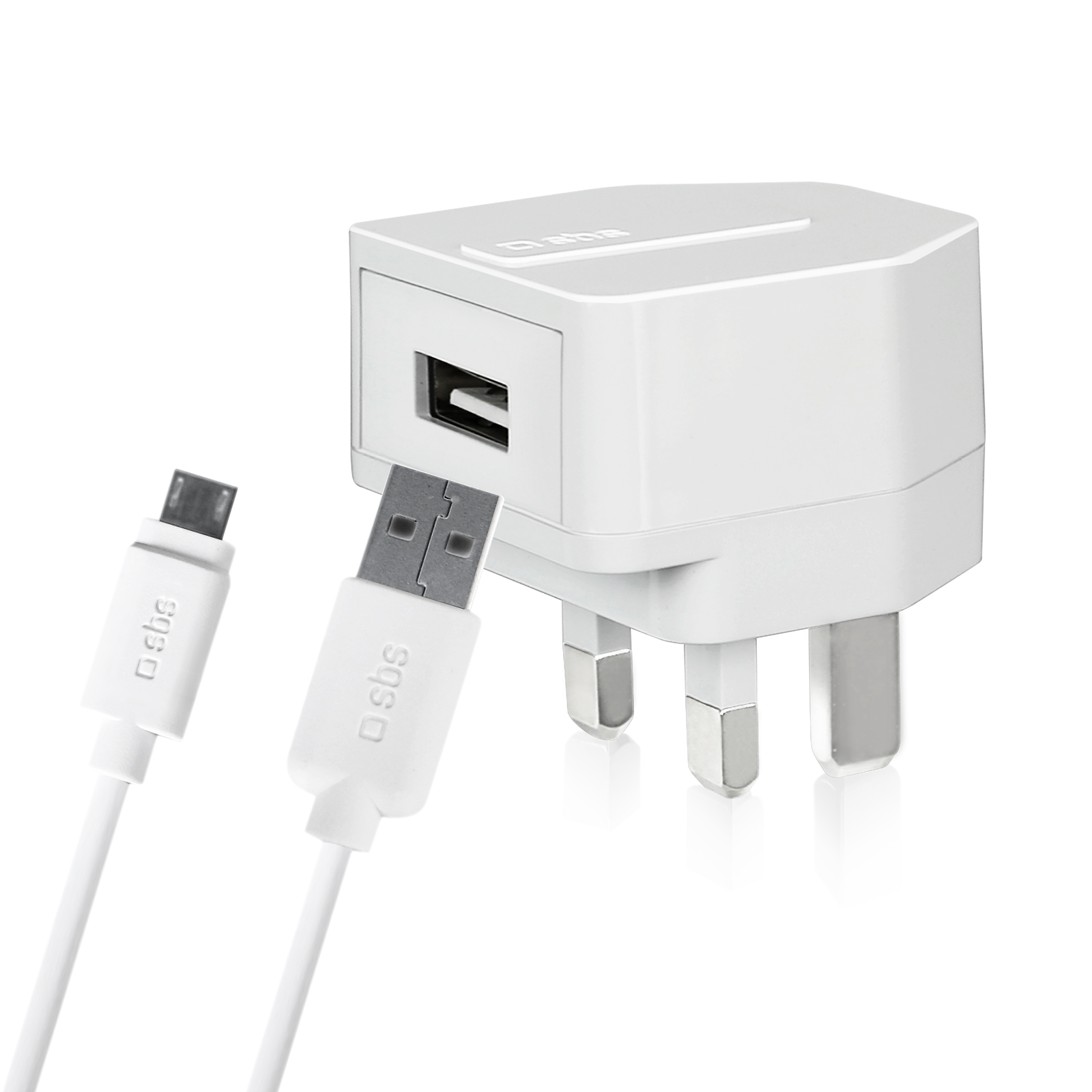 Un cargador USB de pared británico blanco con un cable USB enchufado sobre fondo blanco.