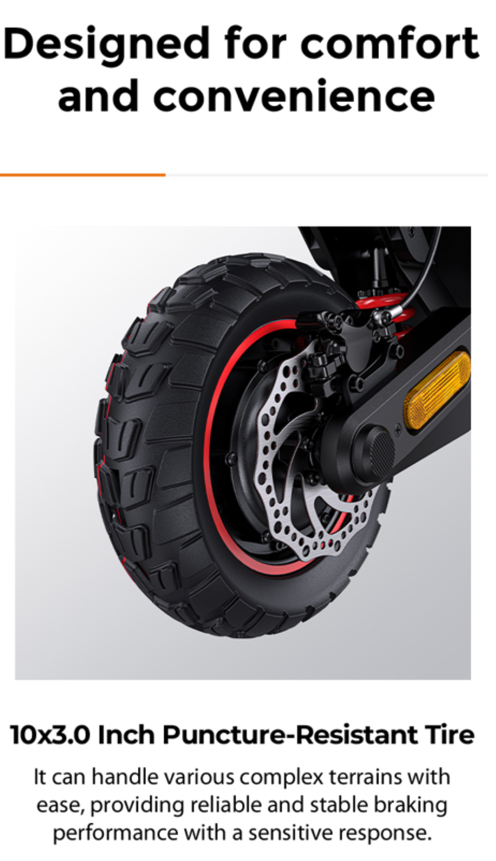 Primer plano de un neumático de scooter con frenos de disco y texto.