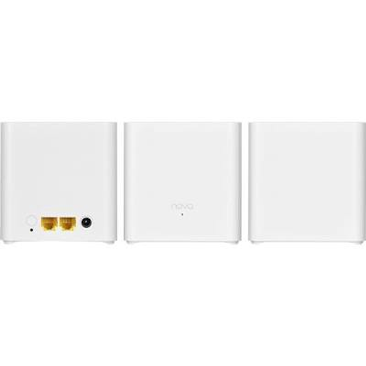 Trzy białe routery Wi-Fi mesh Tenda Nova widoczne pod różnymi kątami.