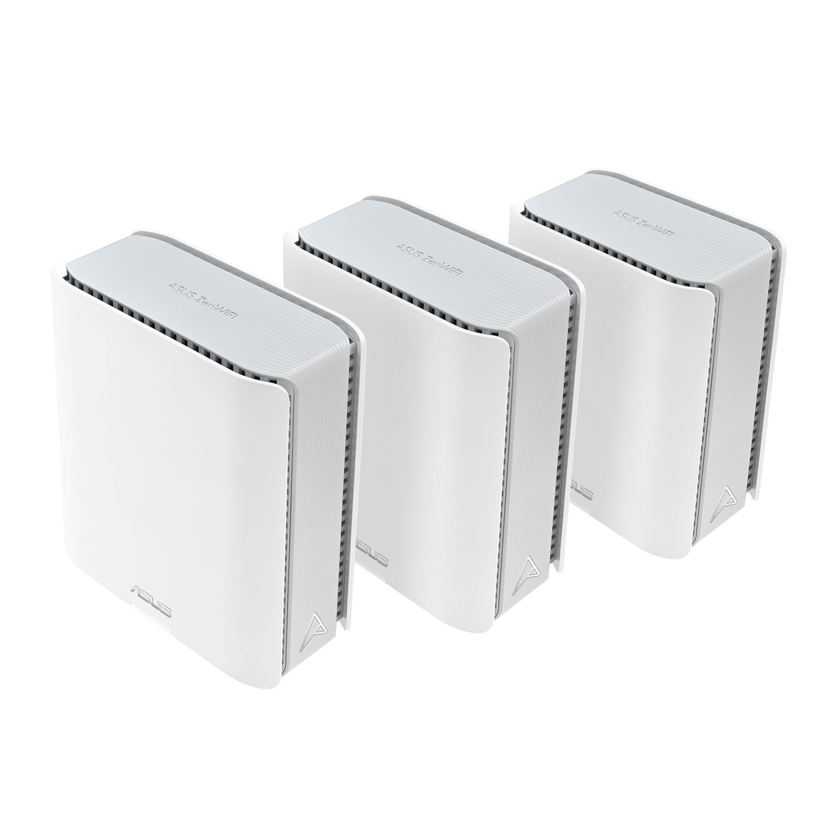 Tre router ASUS ZenWiFi bianchi sono posizionati in diagonale su una superficie bianca su sfondo bianco.