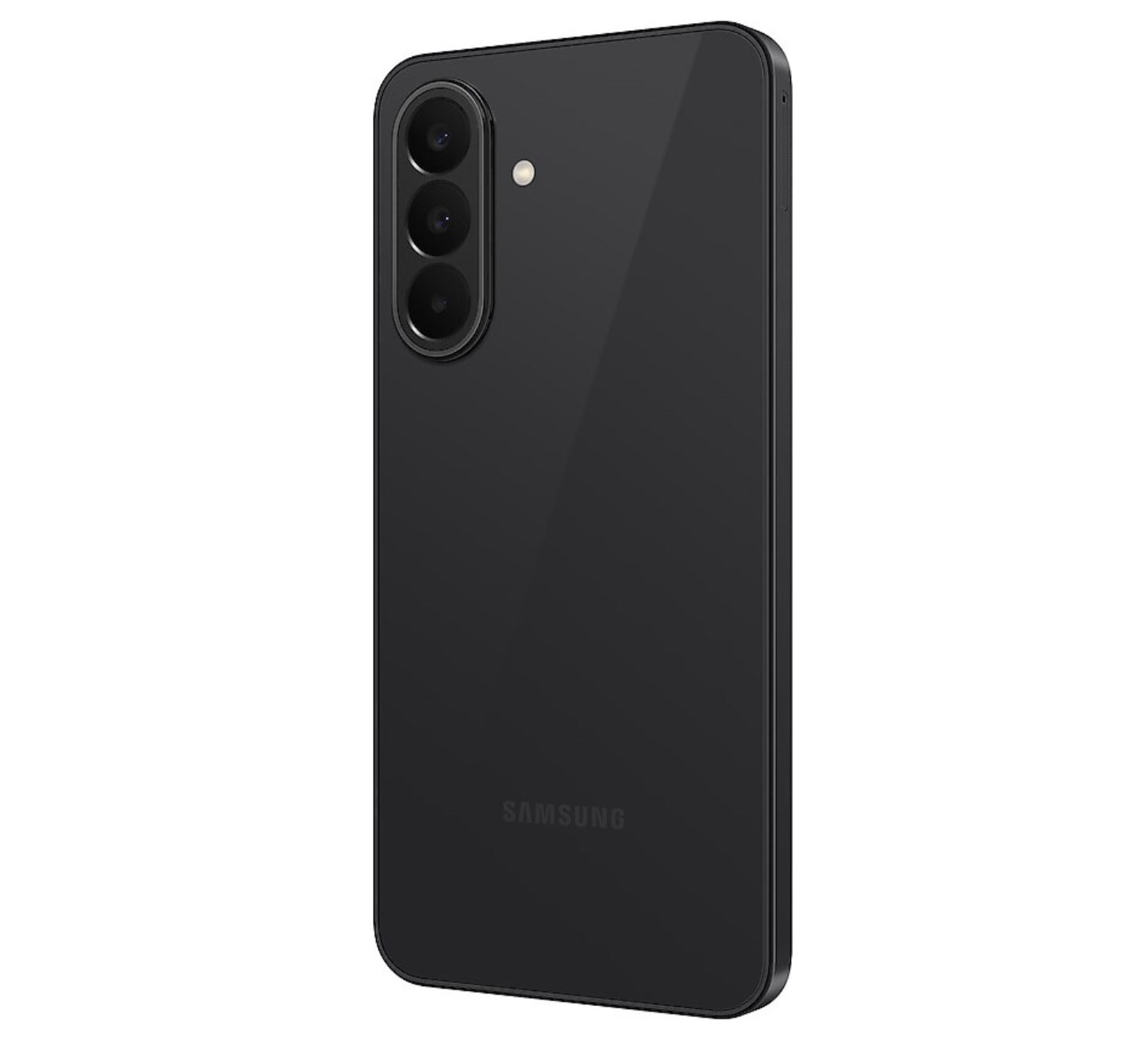Beyaz arka planda dikey üçlü kamera ve flaşa sahip siyah bir Samsung akıllı telefonun arkası.