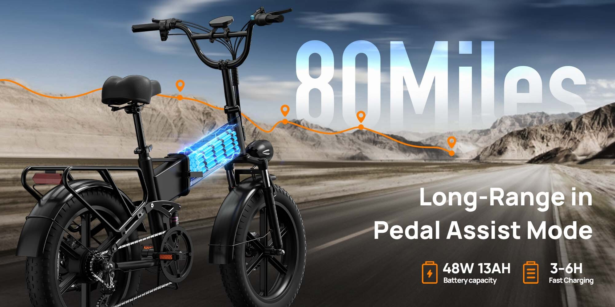 E-bike nera su strada asfaltata in un paesaggio desertico con testo per 80 miglia di autonomia.