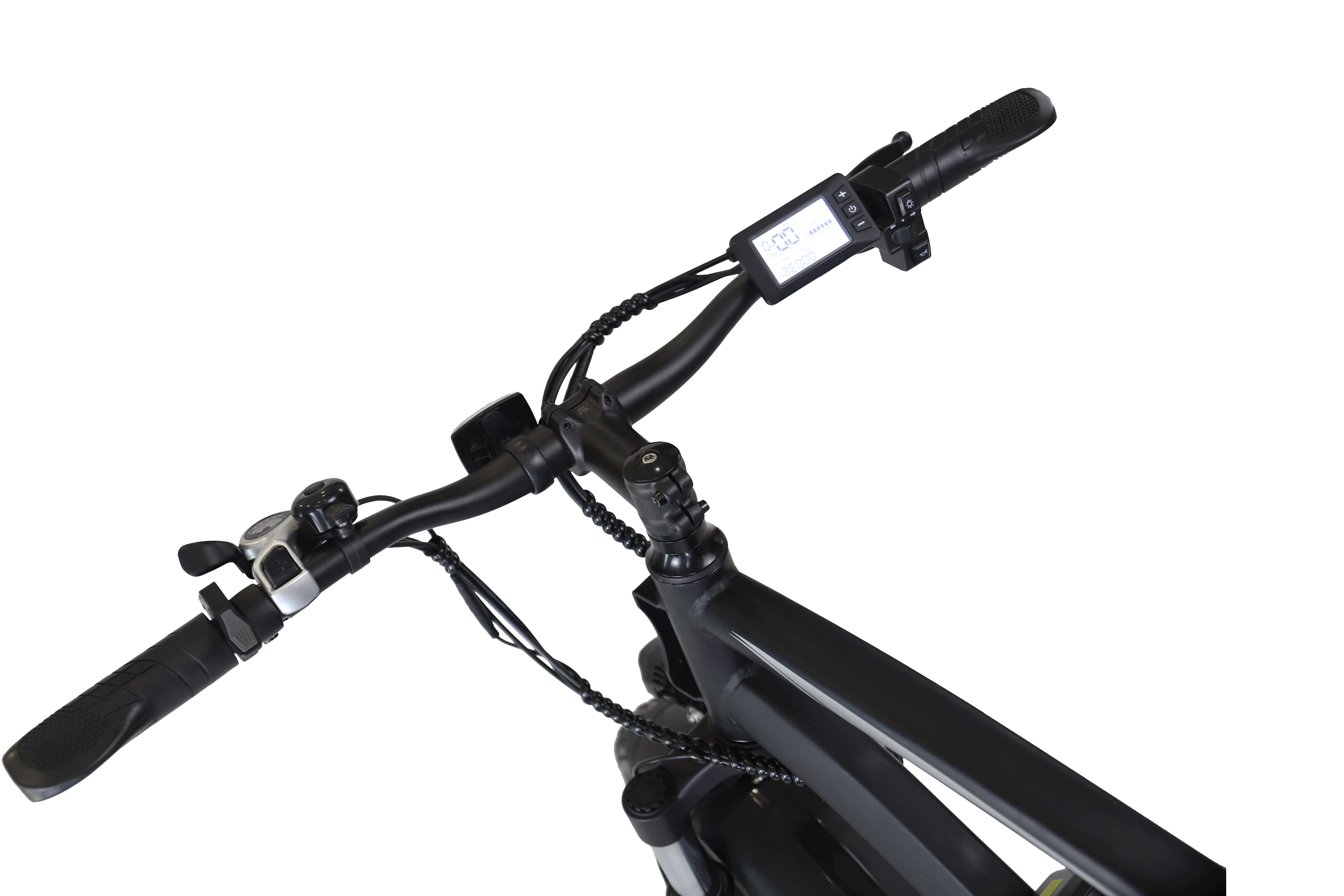 Manubrio di bicicletta elettrica nera con display digitale, cambio e manopole su sfondo nero.