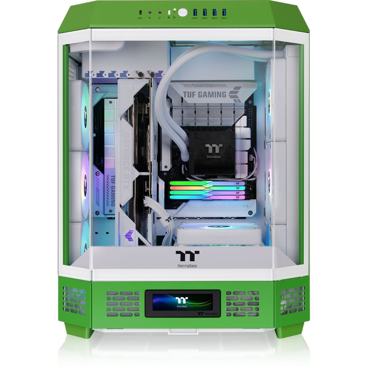 RGB aydınlatmalı ve cam kasalı yeşil ve beyaz Thermaltake oyun bilgisayarı.