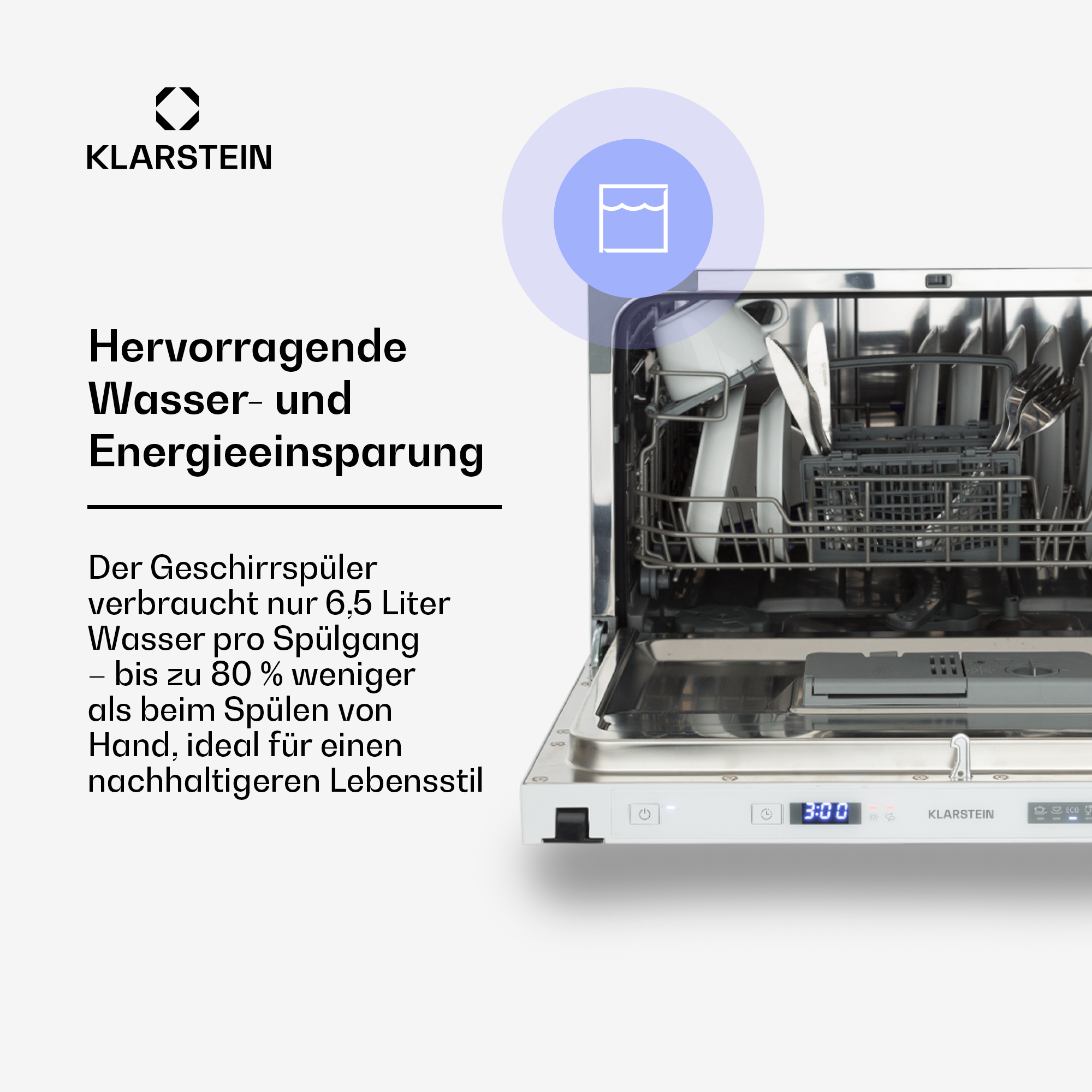 Lavastoviglie Klarstein aperta con piatti puliti e testo in tedesco sul risparmio idrico ed energetico.