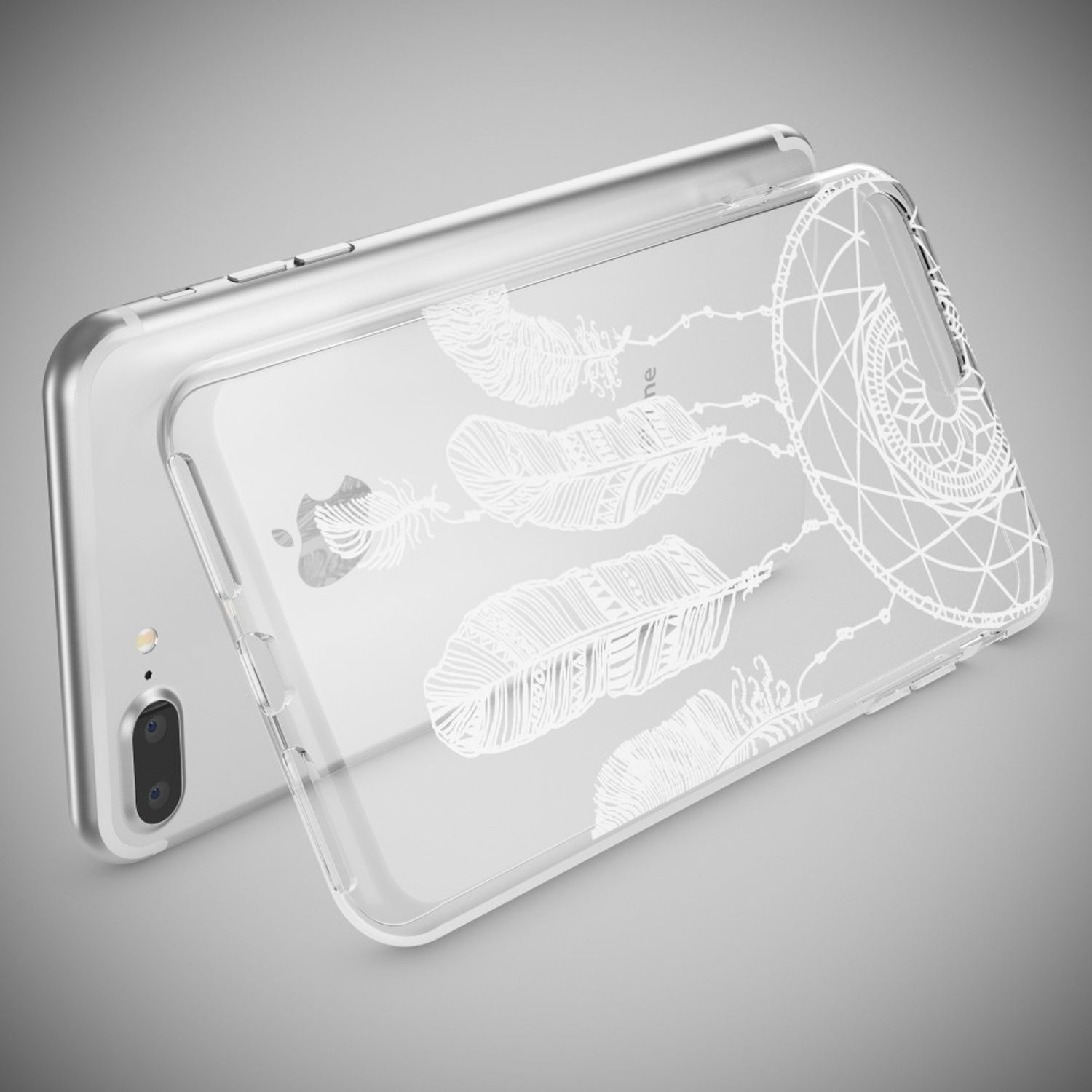 Ein silbernes Smartphone mit transparenter Hülle, weißem Traumfänger und Federmotiv auf grauem Hintergrund.