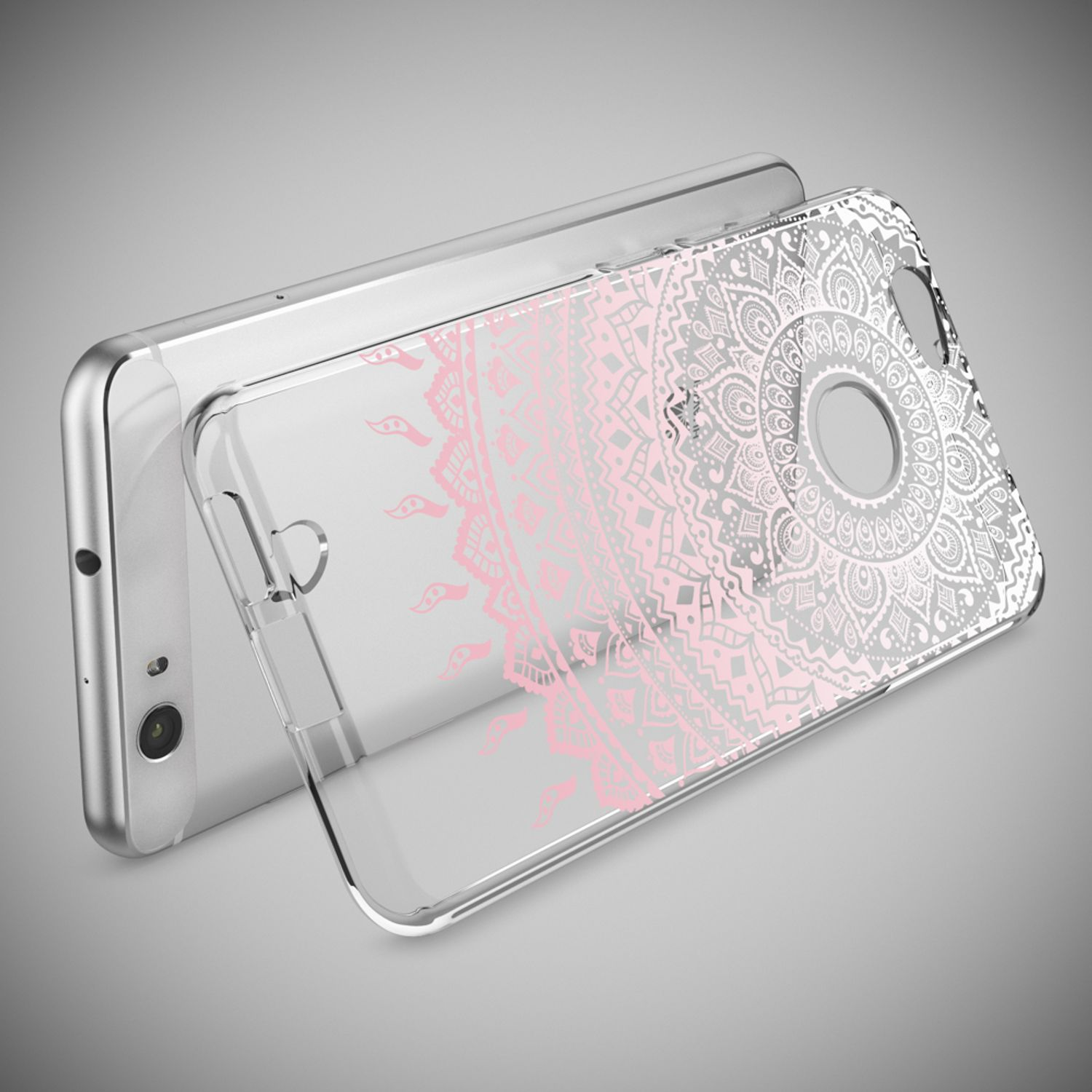 Eine silberne Handyhülle mit rosafarbenem Mandala-Muster auf der Rückseite eines silbernen Smartphones.