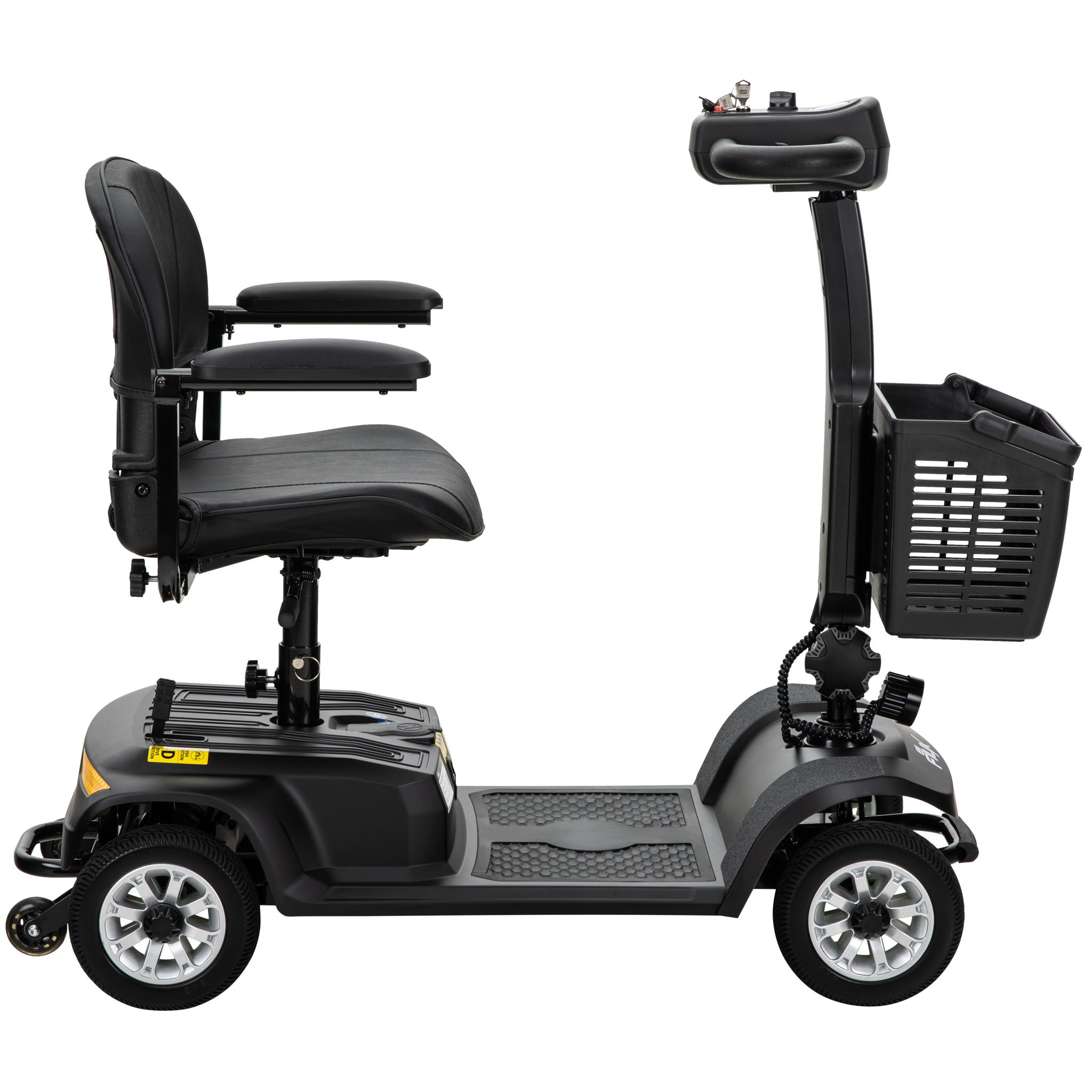 Ein schwarzer Mobilitätsscooter mit vier Rädern, gepolstertem Sitz, Einkaufskorb vorne und Bedienkonsole.