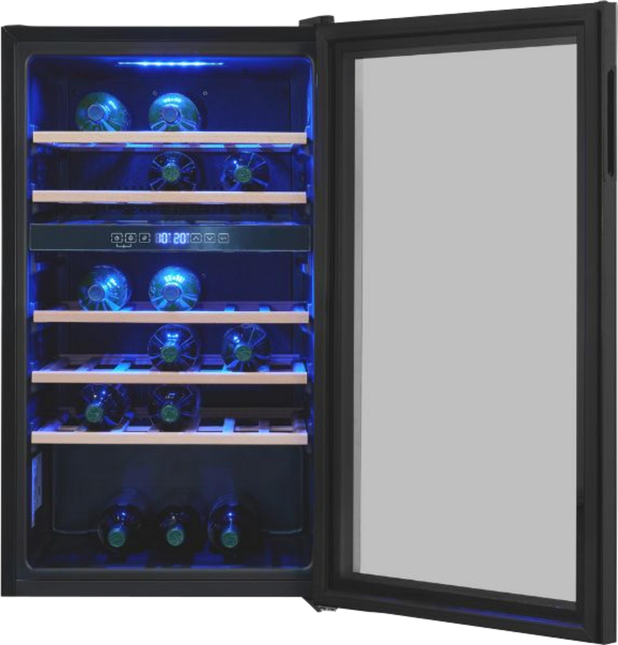 Un enfriador de vino abierto con iluminación azul, estantes de madera y botellas almacenadas dentro.