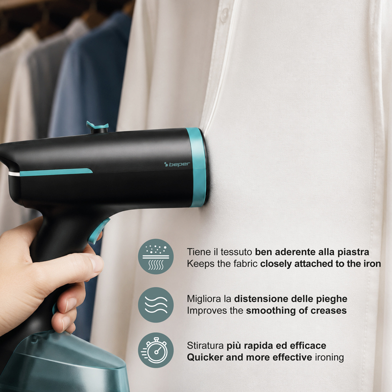Stiratrice verticale a mano liscia una camicia bianca, accompagnata da tre icone e testi esplicativi.