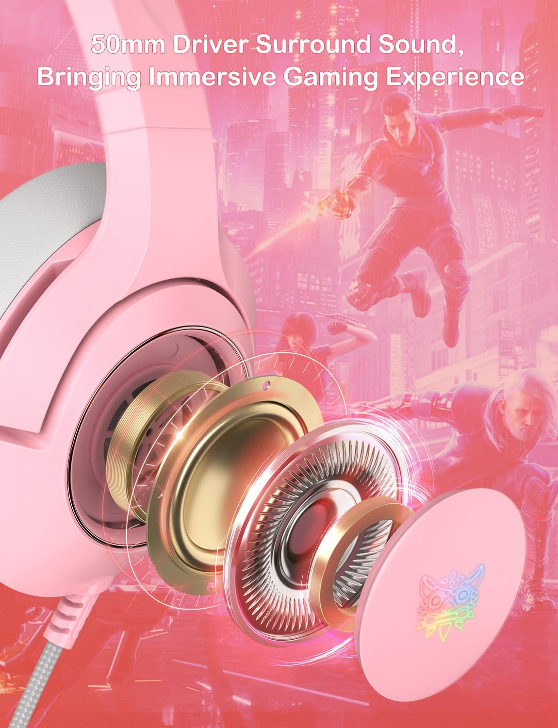 Explosionsdarstellung eines rosa Gaming-Headsets mit freiliegenden Lautsprechertreibern vor einer futuristischen Stadt.