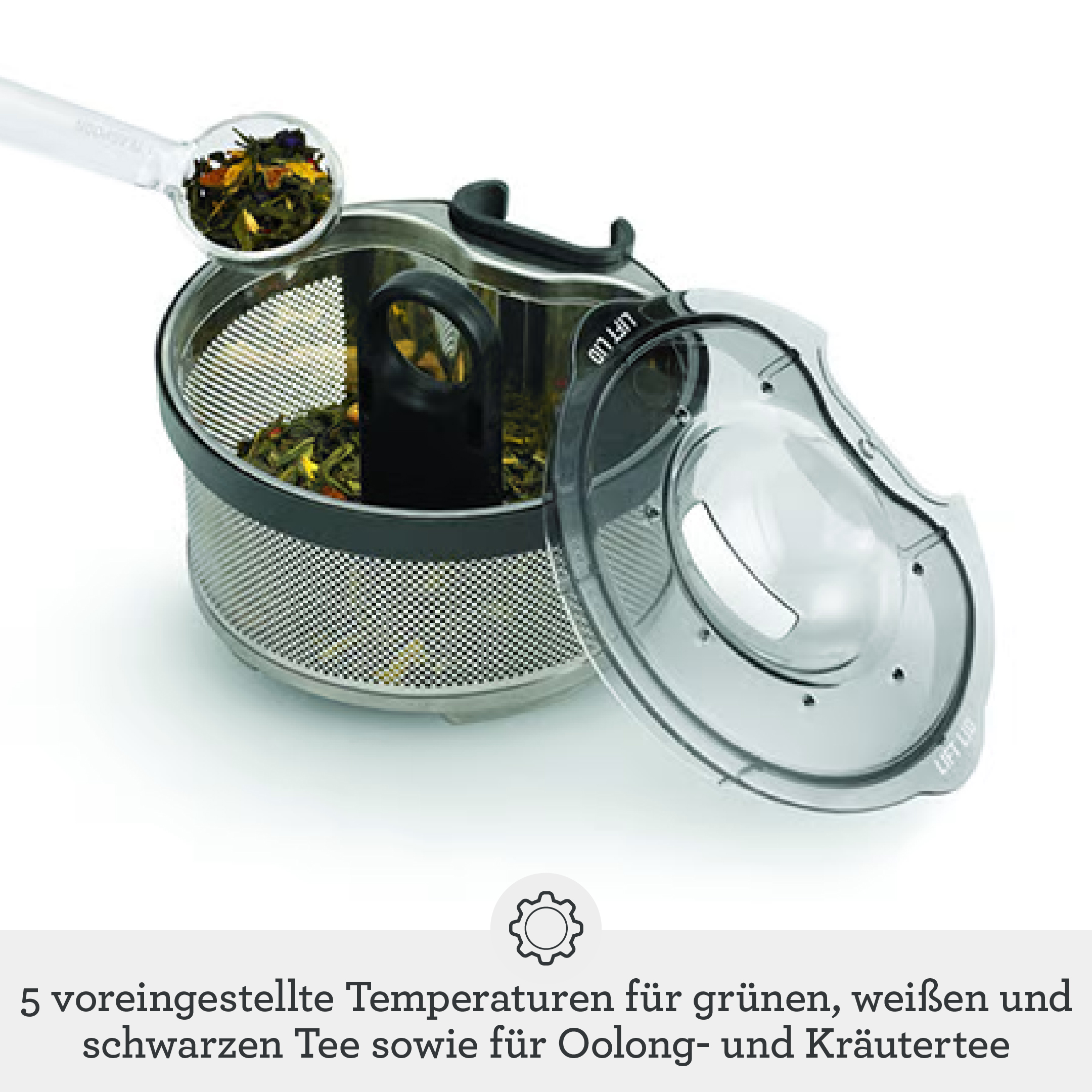 Colador de té de acero inoxidable con tapa abierta, hojas de té y cuchara medidora.