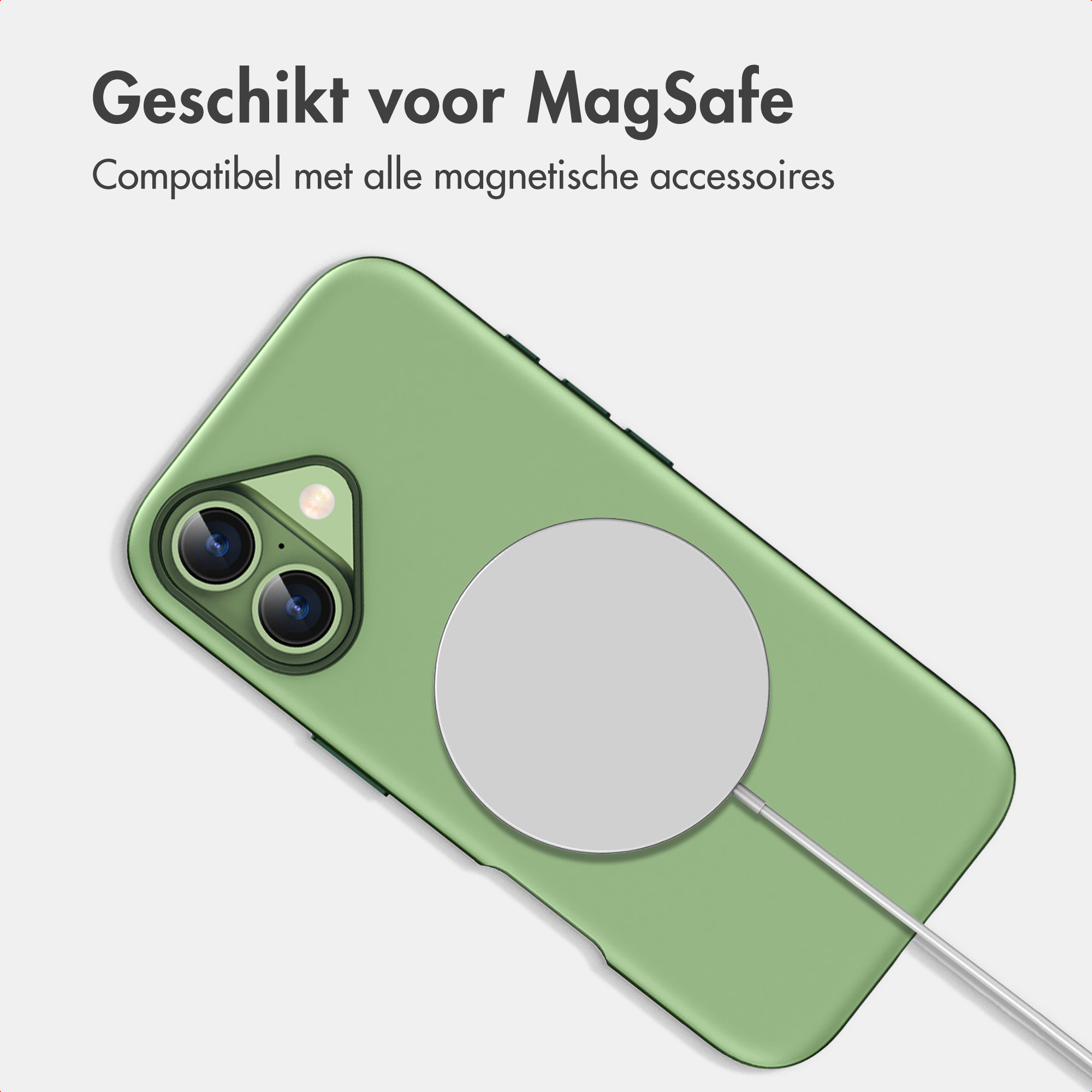 Eine hellgrüne Handyhülle mit einem MagSafe-Ladegerät auf der Rückseite und niederländischem Text oben.