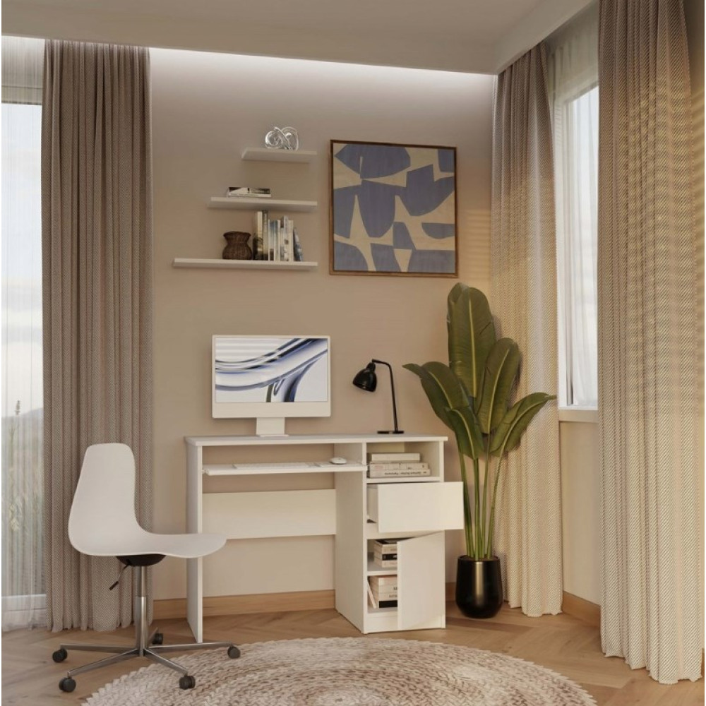 Espacio de trabajo moderno con escritorio blanco, silla, estantes, arte y una planta grande.