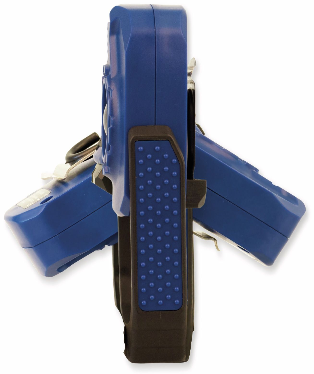 Utensili blu con manico nero e superficie puntinata su sfondo bianco.