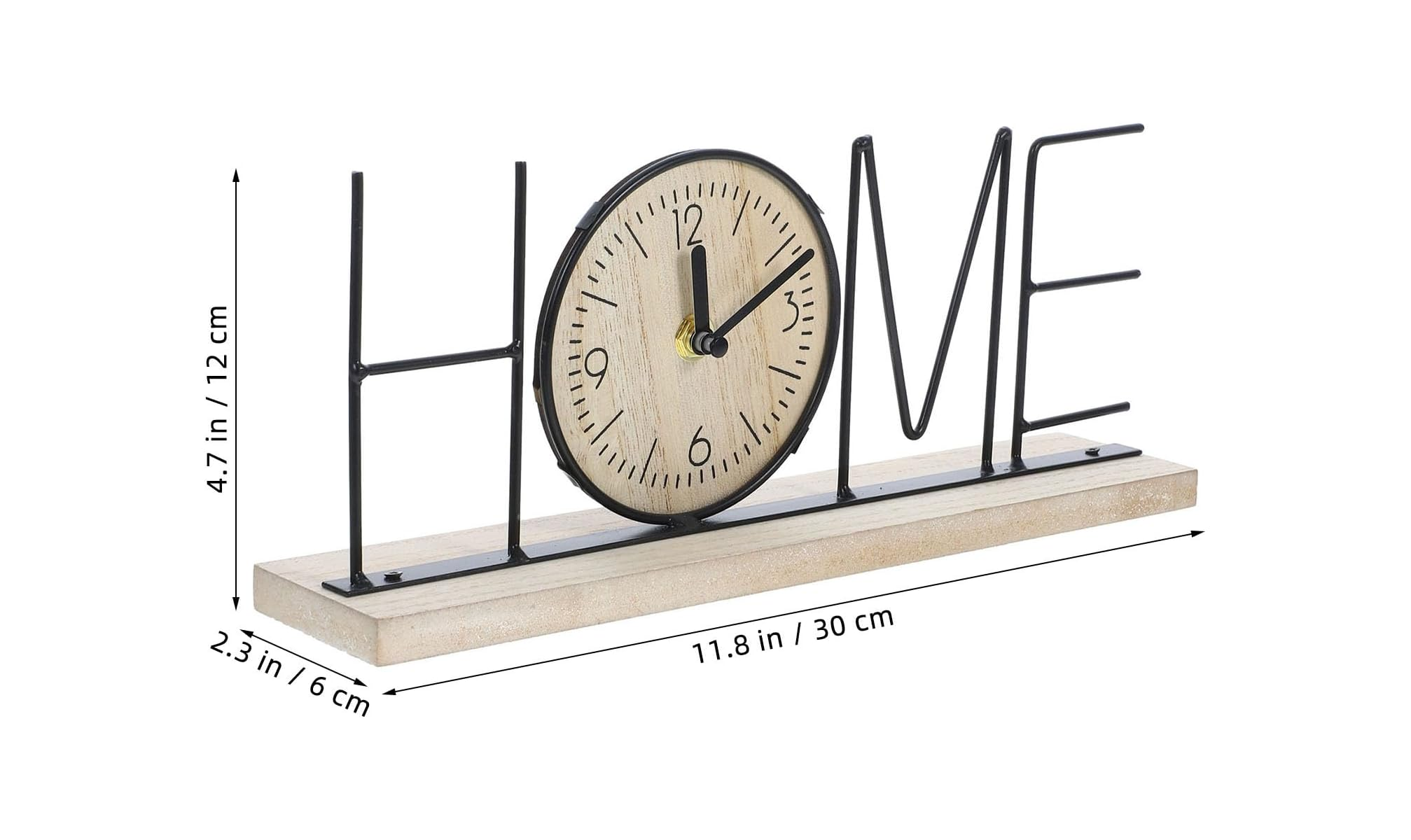 Dekorative Tischuhr mit dem Wort 'HOME' aus schwarzem Metall auf einem Holzsockel, mit Maßangaben.