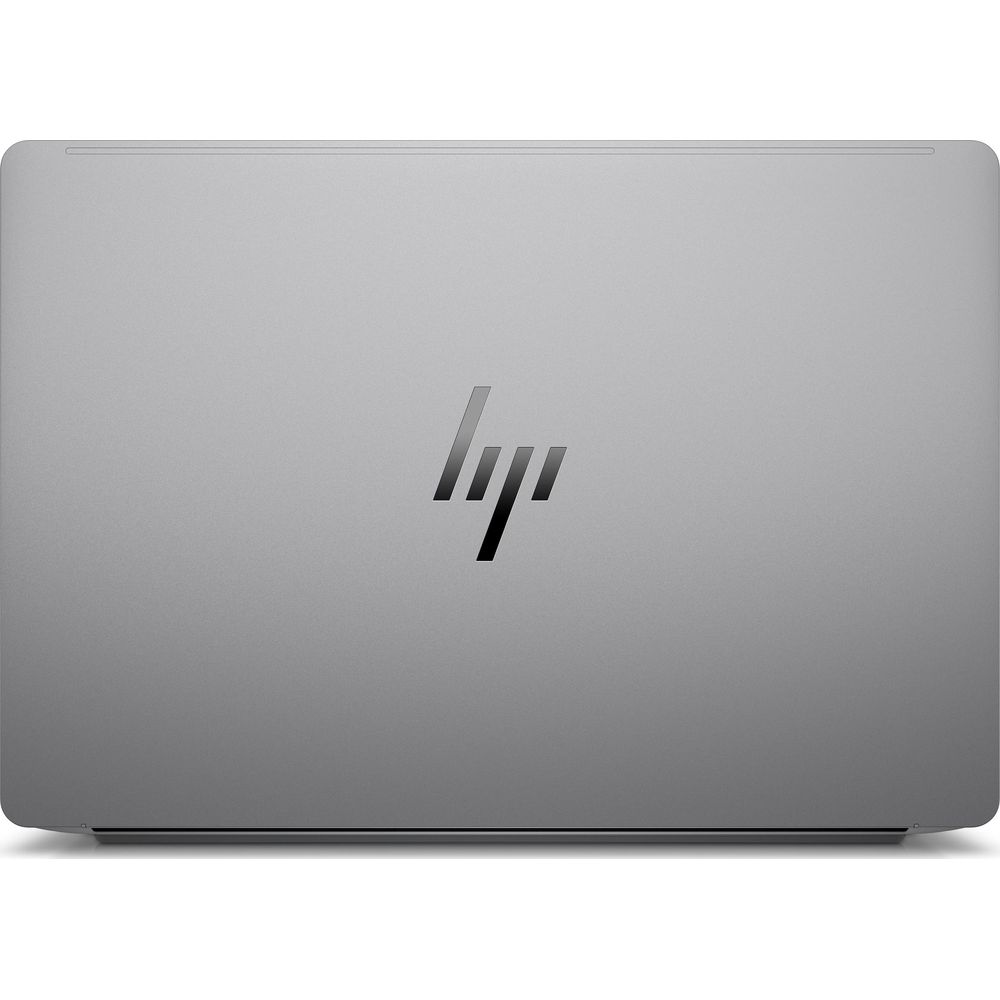 Ordinateur portable HP gris fermé avec le logo HP au centre du panneau avant sur fond clair.