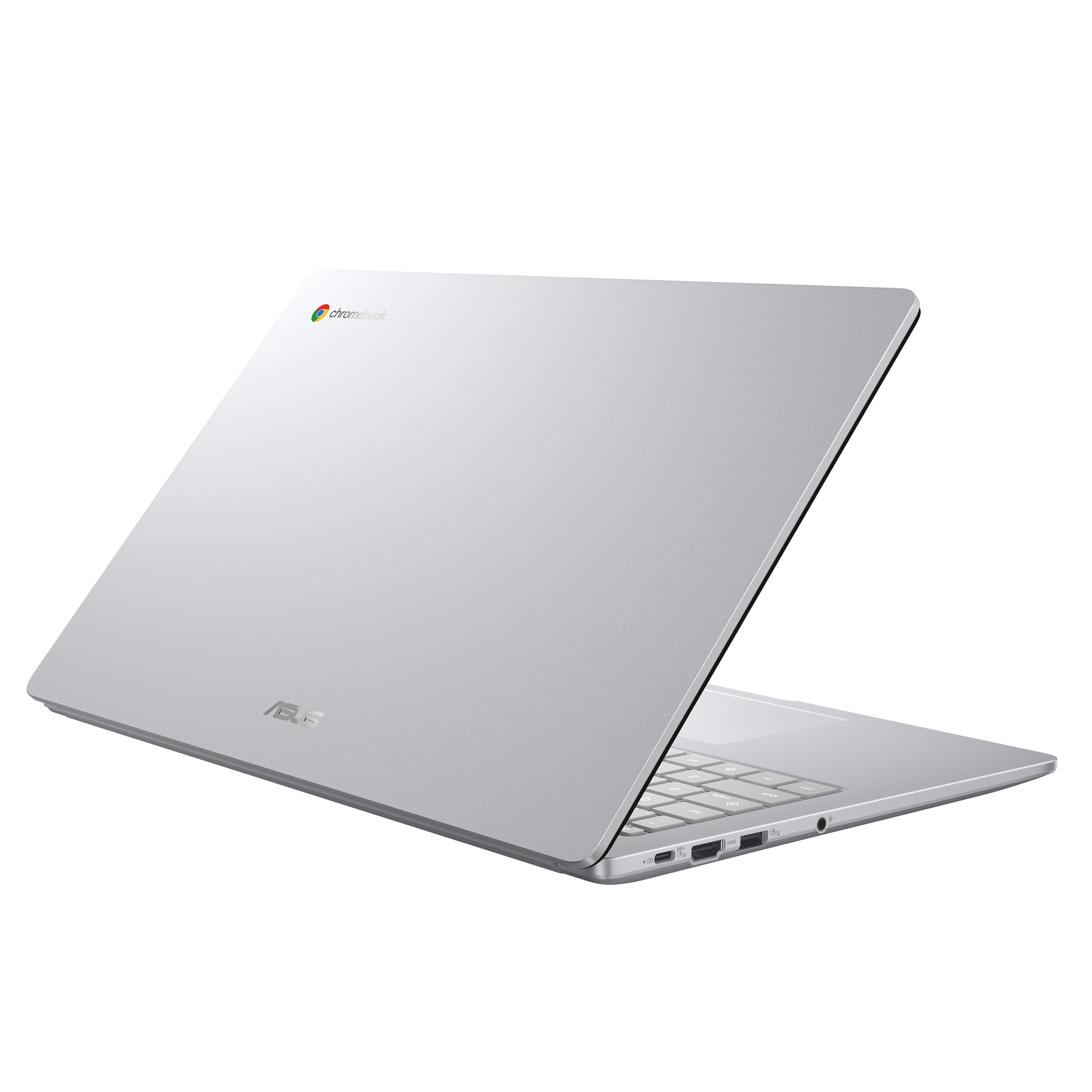 Silberner ASUS Chromebook Laptop auf weißem Hintergrund, teilweise geschlossen mit sichtbaren Anschlüssen.