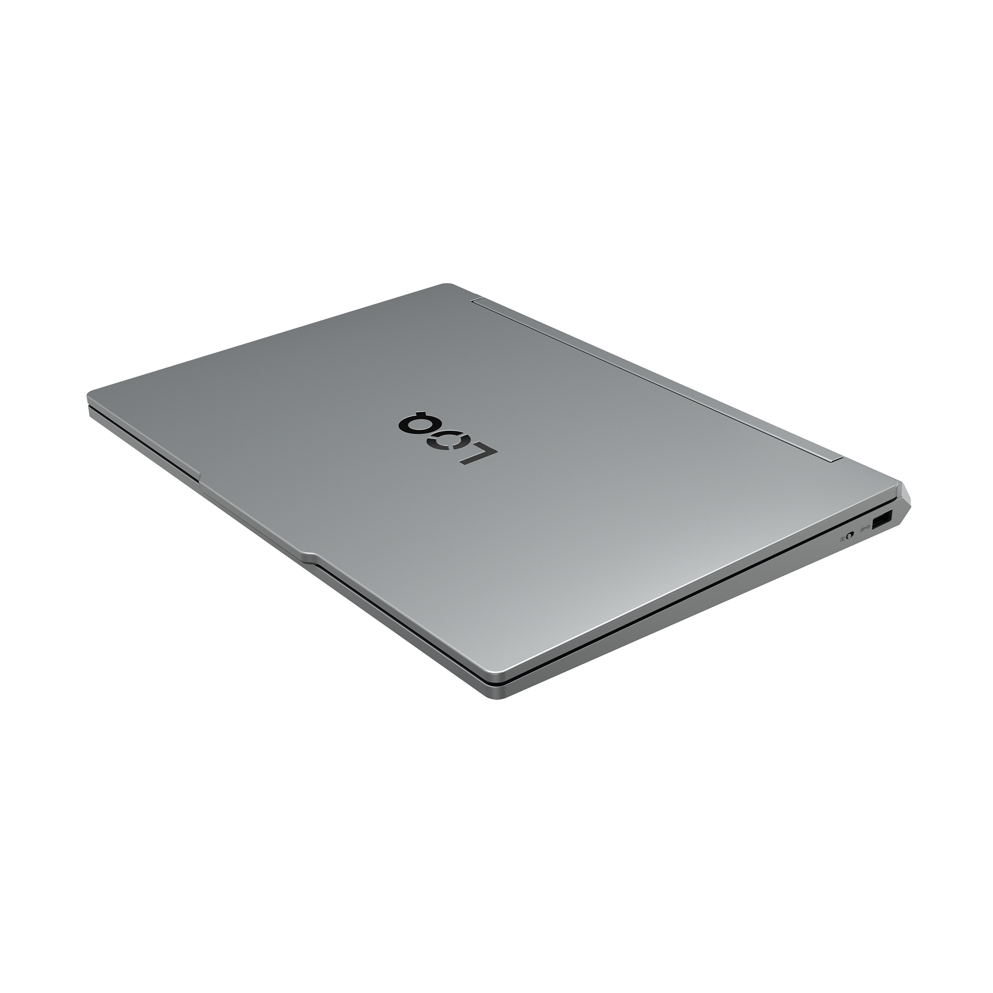 Ein geschlossener grauer Laptop mit dem LOQ-Logo auf dem Deckel, isoliert auf weißem Hintergrund.
