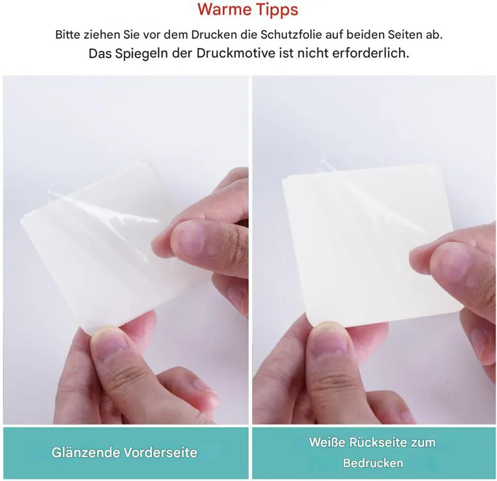 Hände ziehen Schutzfolie von glänzendem und weißem quadratischen Material mit Text.