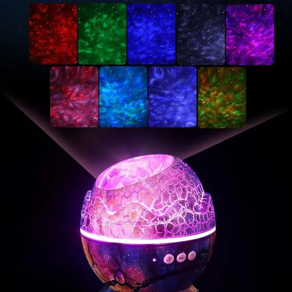 Eine leuchtende Eierlampe mit Rissen projiziert farbige Sternennebelmuster.