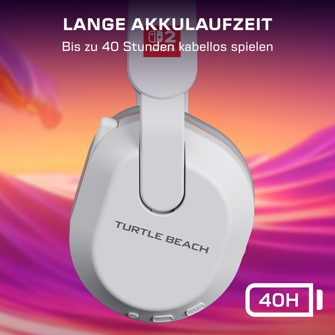 Weißer Turtle Beach Kopfhörer vor einer pink-orangefarbenen, wellenförmigen Hintergrundlandschaft.